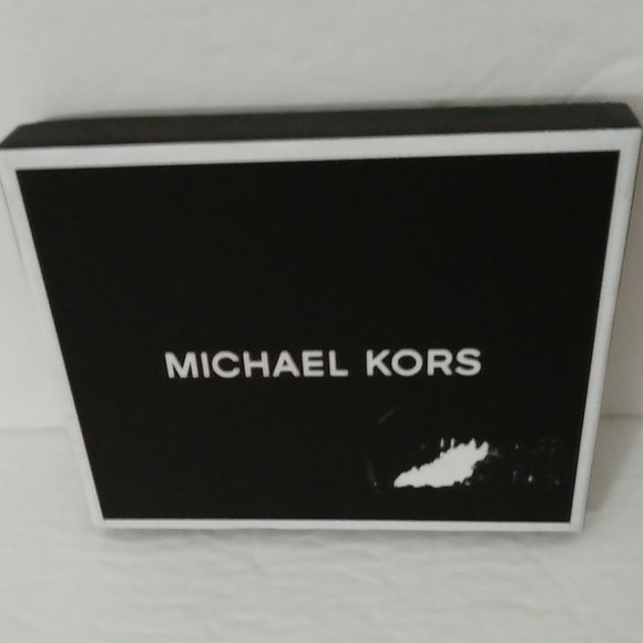 Michael Kors Jet Set Black Slim Bi-fold PVC Leather Men's Wallet - Picture 4 of 12